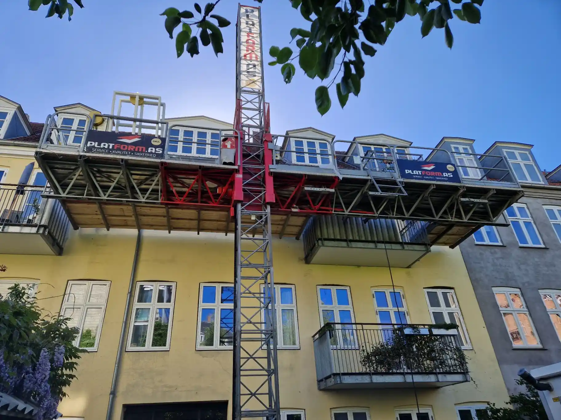 Tagarbejde på etageejendom